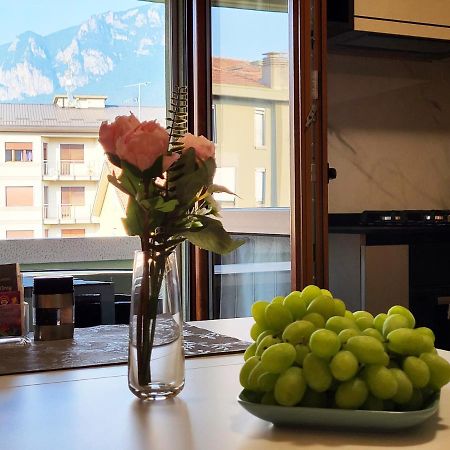 Casa Lariana Διαμέρισμα Lecco Εξωτερικό φωτογραφία