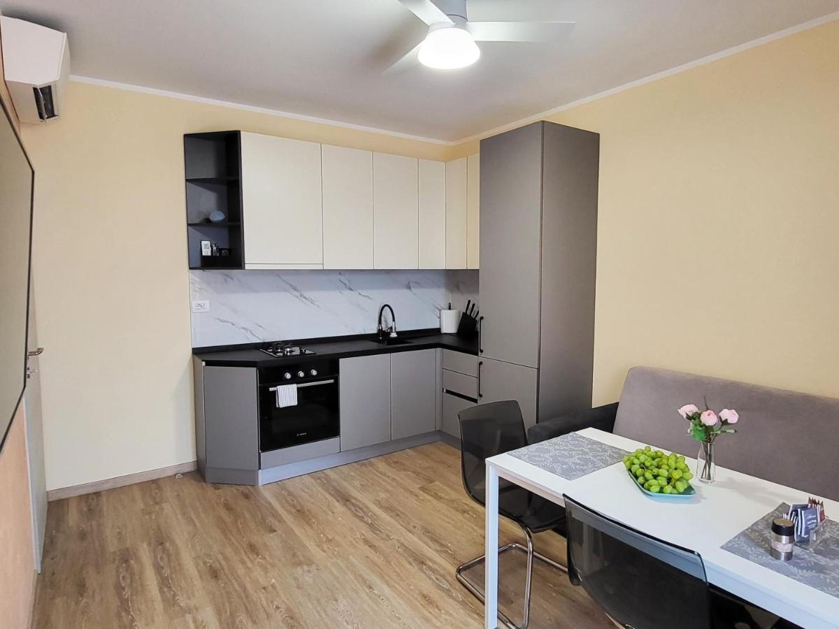 Casa Lariana Διαμέρισμα Lecco Εξωτερικό φωτογραφία