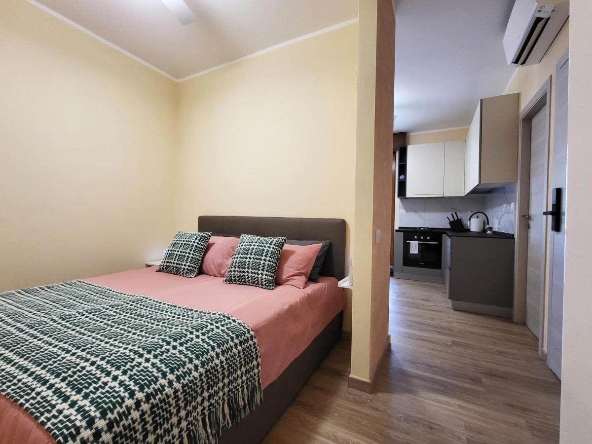 Casa Lariana Διαμέρισμα Lecco Εξωτερικό φωτογραφία