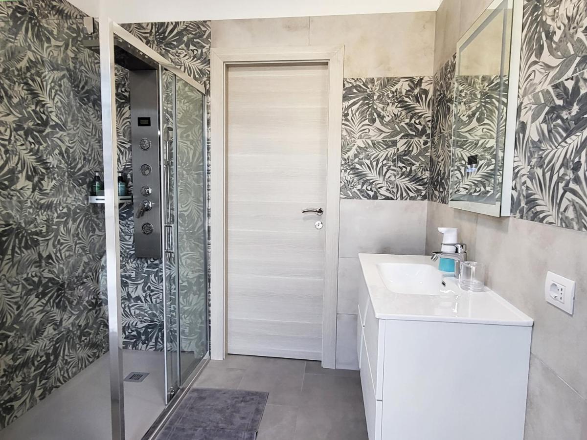 Casa Lariana Διαμέρισμα Lecco Εξωτερικό φωτογραφία